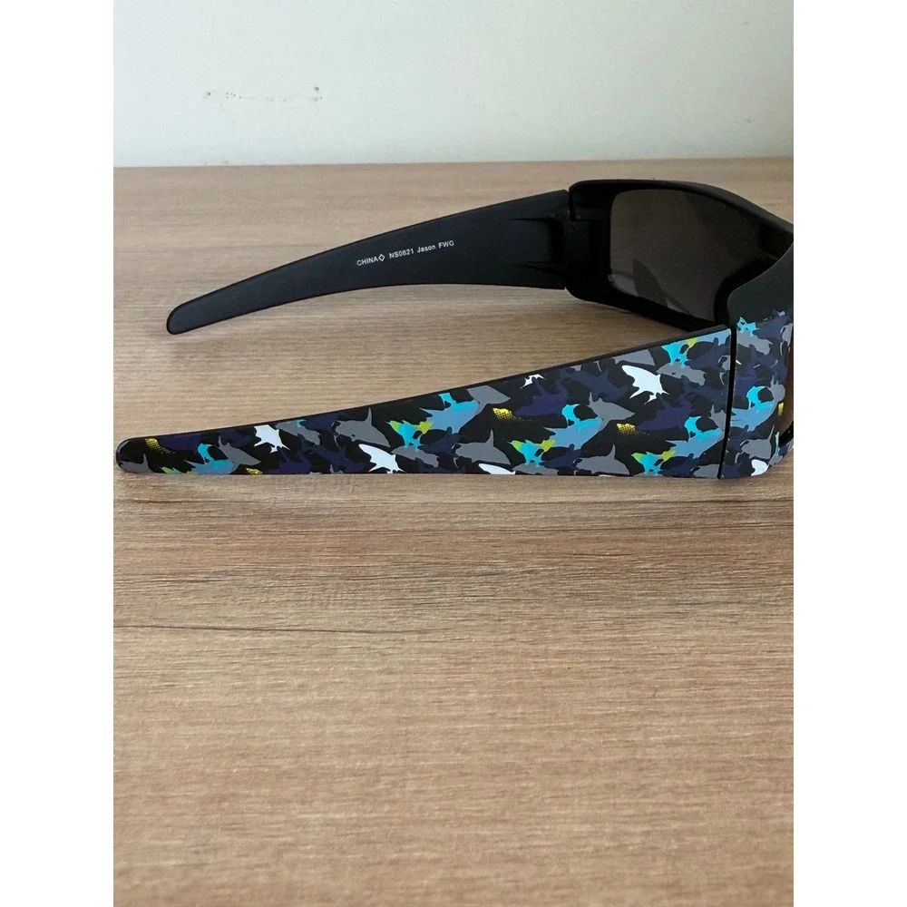 Foster Grant Jason FWG Shark Camo Sunglasses Black Blue Wrap Sport NS0821